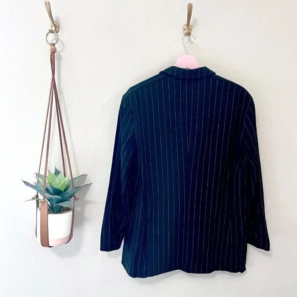 Escada Vintage Black and White Pinstripe Padded Shoulder Blazer Size L - Picture 7 of 7